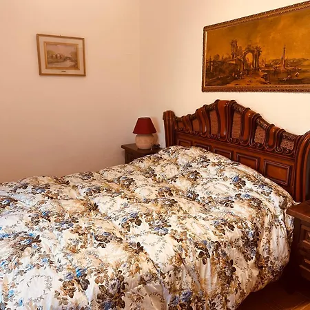 Vila Romaneasca 빌라 *